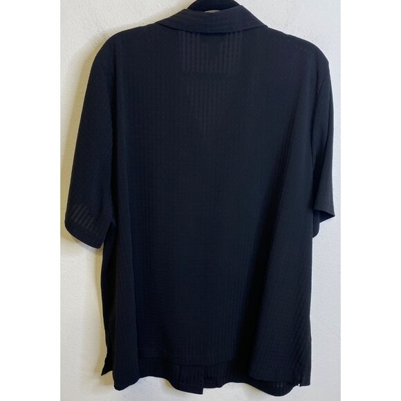 MAGGIE BARNES Plus Size 24W Black Button Crinkle Short Sleeve Shirt BLACK - Picture 3 of 3